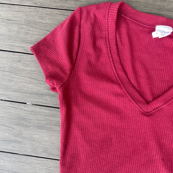 Maroon Crop Top - Picture 2 of 5